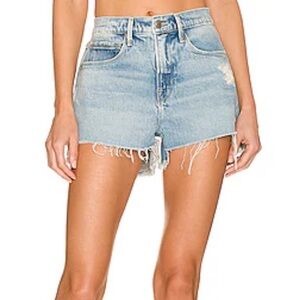 Good American Good 90’s Denim short size 6/28
